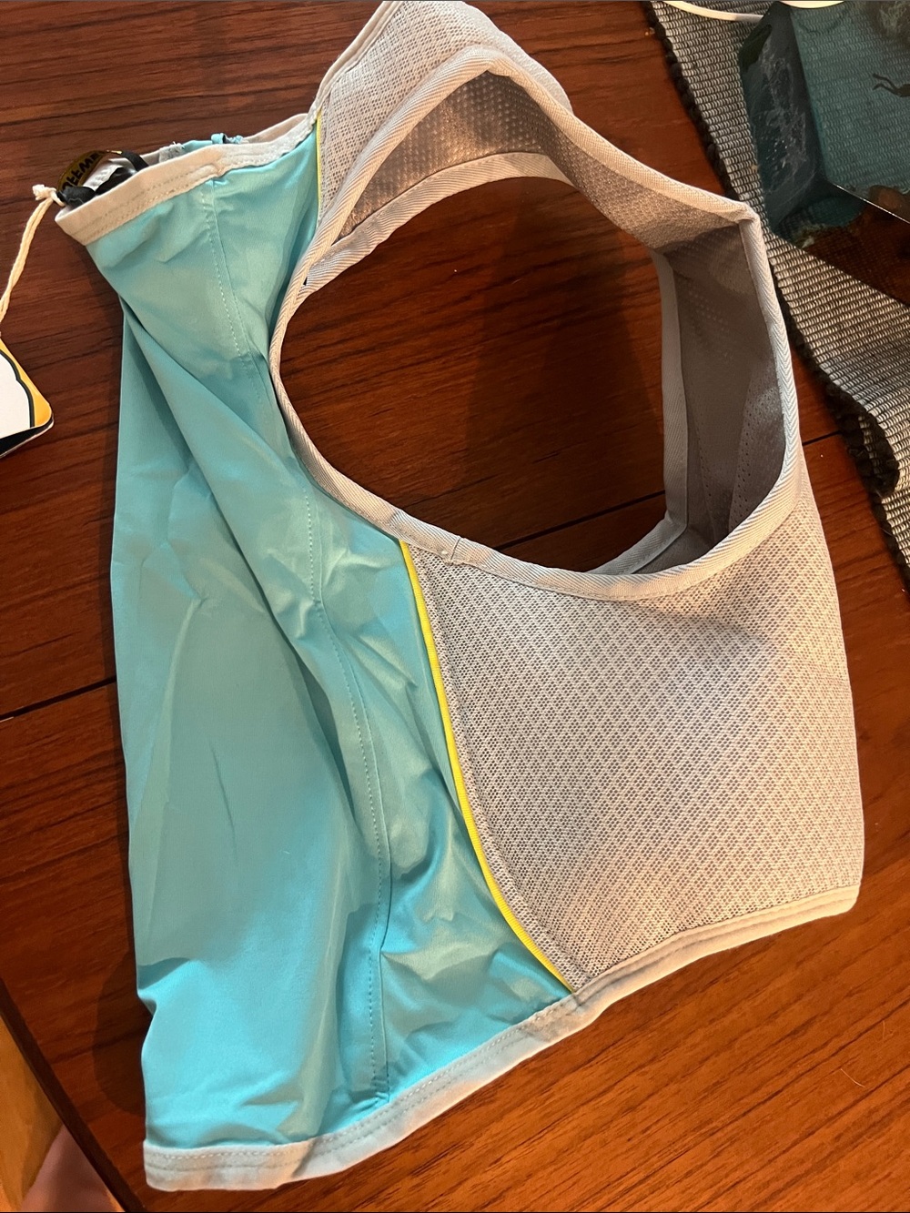 Ruffwear Dog One-Piece Cooling Vest in Light Blue and White (S) - Picture 4 of 8